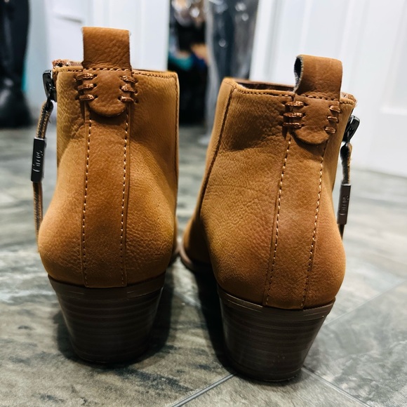 Ankle Boots - Picture 2 of 6